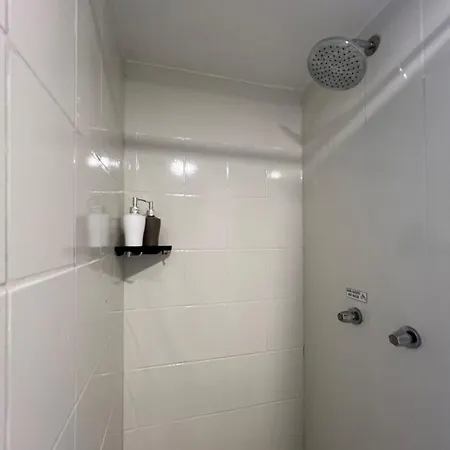 The Urban Getaway - 4 Bedrooms 3 Bath Baños Exterior foto